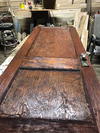 reclaimed-old-barn-wood-planks-4